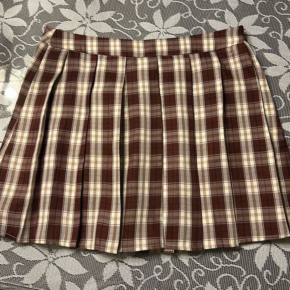 Brown Anime Girl Style Circle Skirt - Women’s Large (Brown, Tan, and Black)